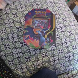 Charizard Tin