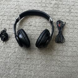 Tuitager wire and wireless Bluetooth gaming console and computer headphones model 9S Color black