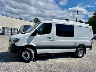 2016 Mercedes-Benz 4x4 Sprinter 2500 Crew Camper
