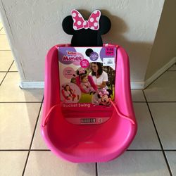 NEW Disney Minnie Bucket Swing - Indoor Outdoor Kids Toy