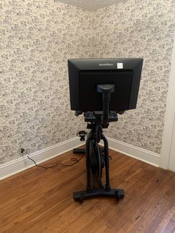 NordicTrack Commercial S22i Studio Cycle – Like New – $750 OBO