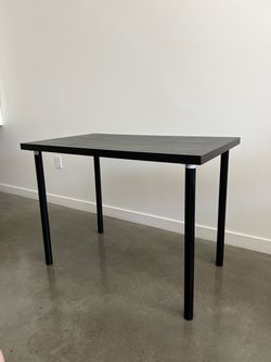 Ikea linnmon table
