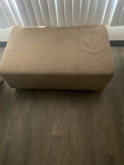 Excellent condition Ottoman