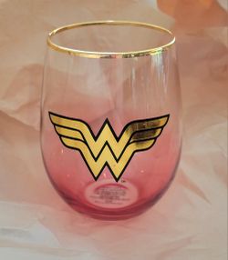 DC Comics Wonder Woman Glass
