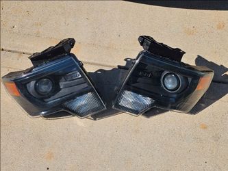 2009-2014 Ford F150 Headlights Pair Black Housing