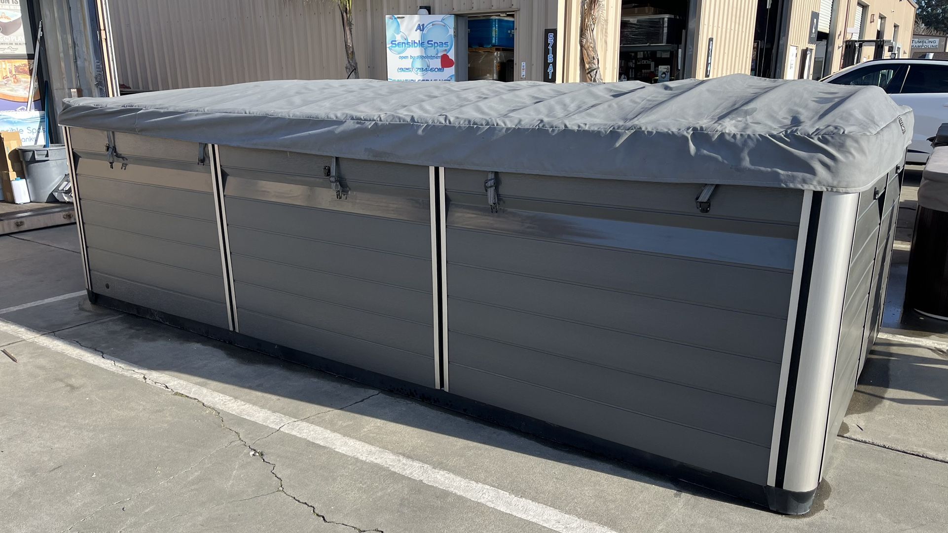 Used 2020 Endless Pools R500 Swim Spa Pool 15 Ft New Covers