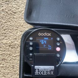 Godox AD300Pro All-in-One Outdoor Flash