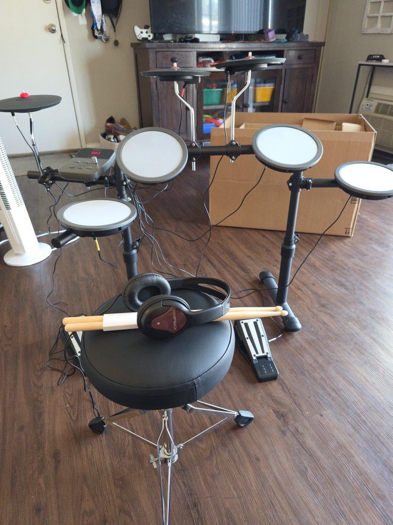 Electronic Drum Set