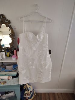 White woman dinner short dress 12