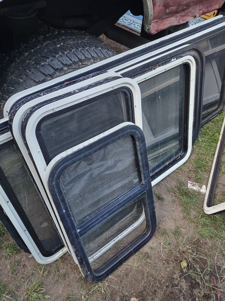 RV Windows &Door