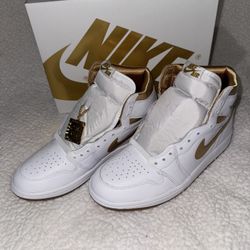 Air Jordan 1 Retro High Gold