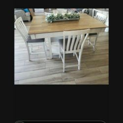 High Table W/4 Bar Stools 