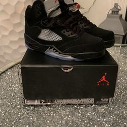 Brand New Size 7.5 Female 