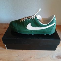 Nike Astrograber Sneakers 