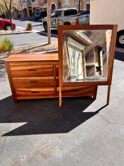 Bedroom set