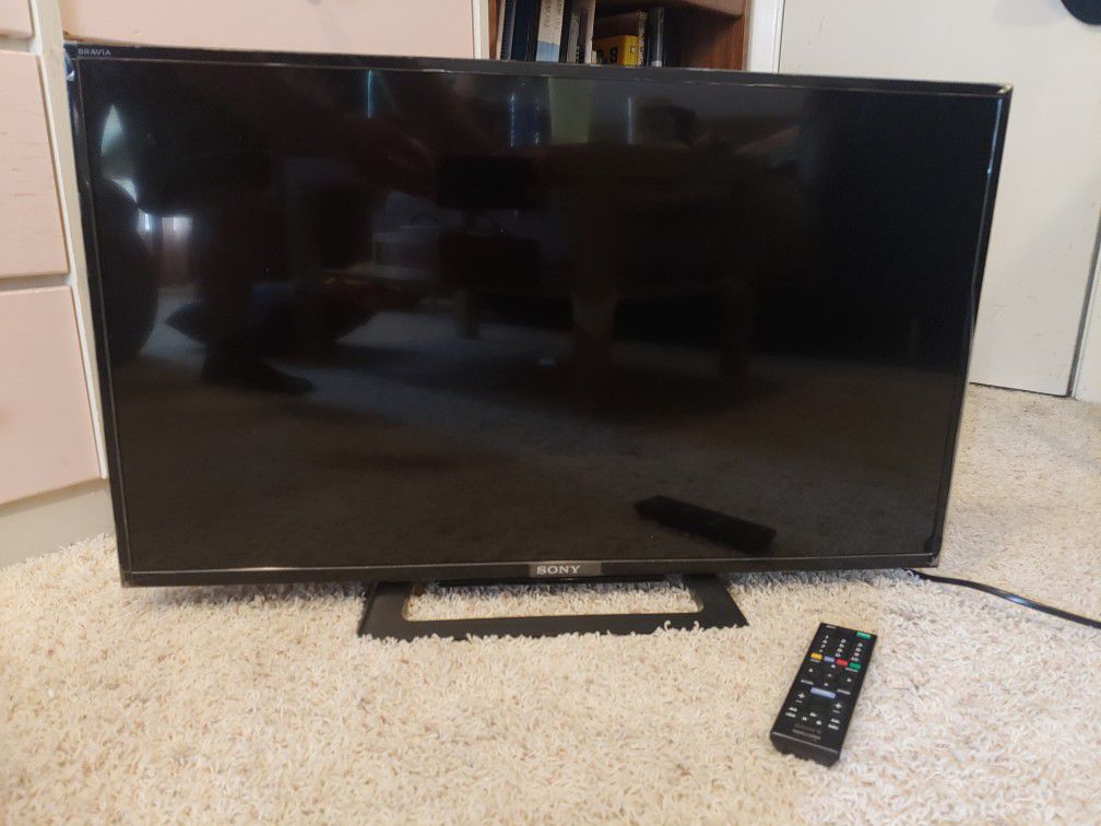 SONY 32 inches LED TV