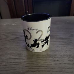 Disney Mickey Mouse and Friends mug 2025 Pre Owned