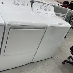 Ge Washer And Dryer Set 