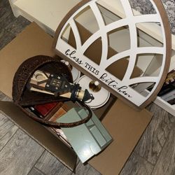 Farmhouse Home Decor 