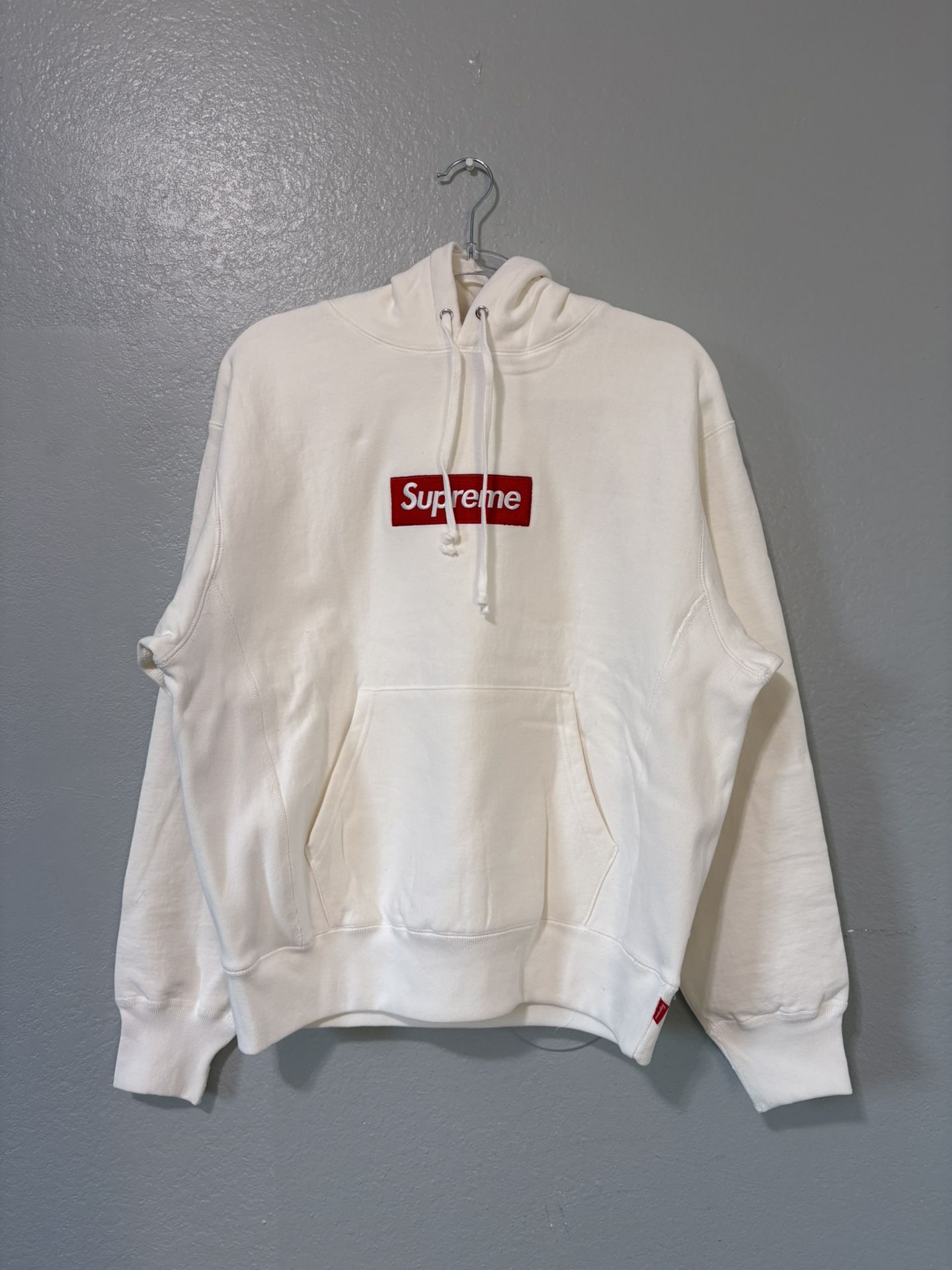 Supreme 2021 Box Logo Size S