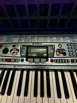 Yamaha PSR-280 Keyboard Bundle