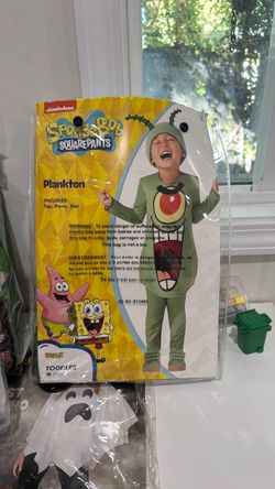 Costume