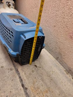 Blue Plastic Pet Travel Carrier Crate