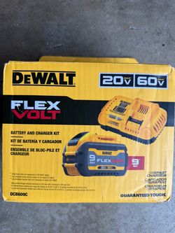 Dewalt 9.0 /charger