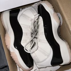 Woman’s Air jordan 11 retro 