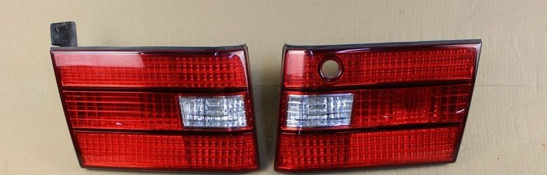 Lexus ls400 taillights