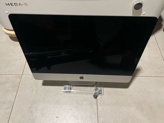 24” iMac 1TB SSD Storage 16GB Memory w/ Windows Dual Boot!