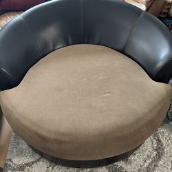 Modern Round Lounge Chair / Cuddle Chair