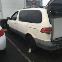 2002 Toyota Sienna