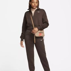 Women’s Nike Set