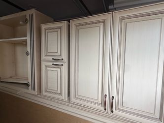 Full Galleria kitchen cabinet set