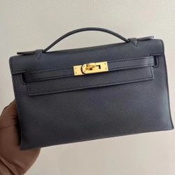 Kelly pochette epsom black hermes