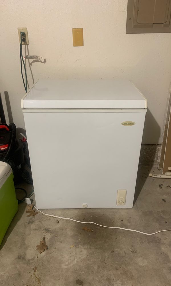 Holiday deep freezer for Sale in Broken Arrow, OK - OfferUp