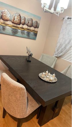 Dining set