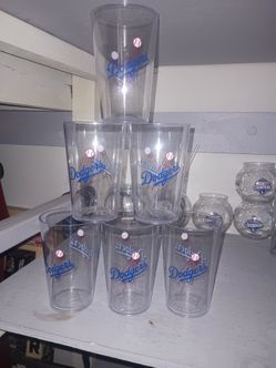Dodgers cups