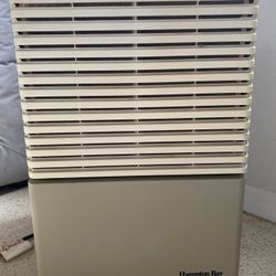 Dehumidifier Hampton Bay 40