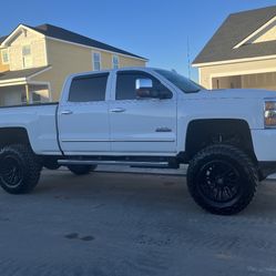 2015 Chevrolet Silverado 2500 HD Double Cab