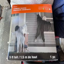 Halloween Climbing Reaper 5 ft Decoration