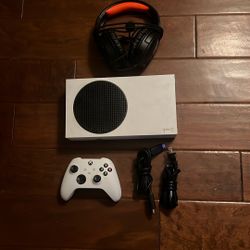 Xbox Series S W/ Headset And Controller