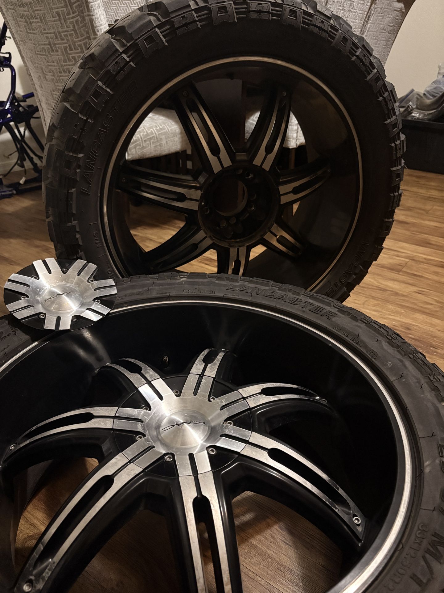 22” Rims And Tires