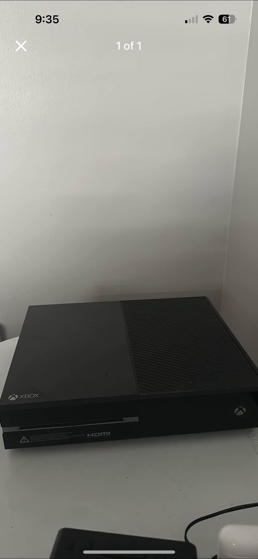 XBOX ONE (includes Games, 2 Controllers, Turtle Beach Headset)