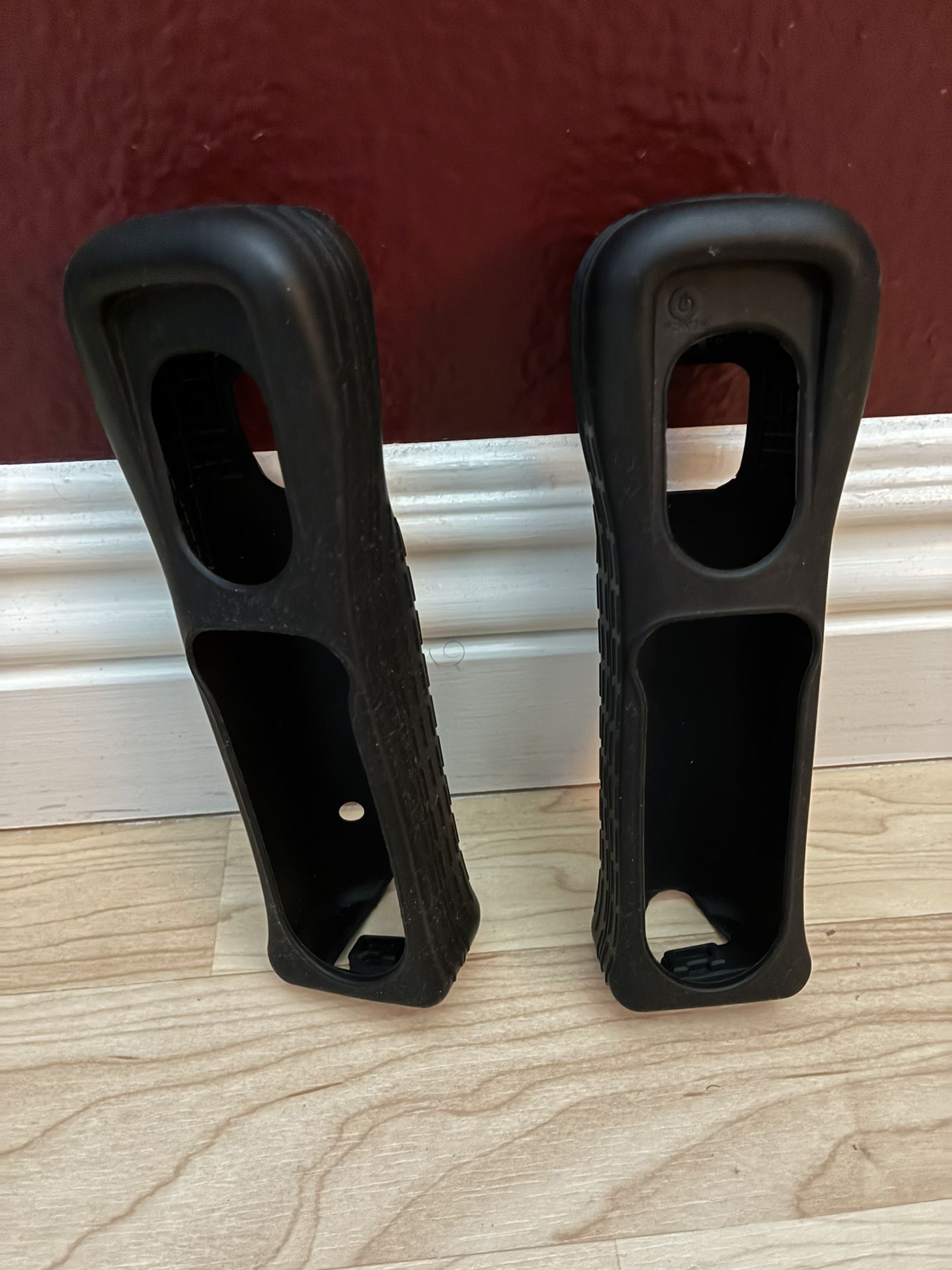 NINTENDO WII CONTROLLER SLEEVES  BOTH FOR $5