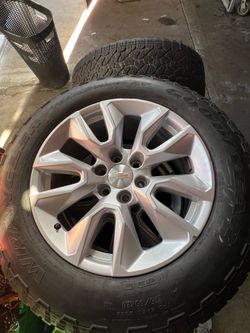 275/60/20 CHEVROLET RIMS WITH TIRES