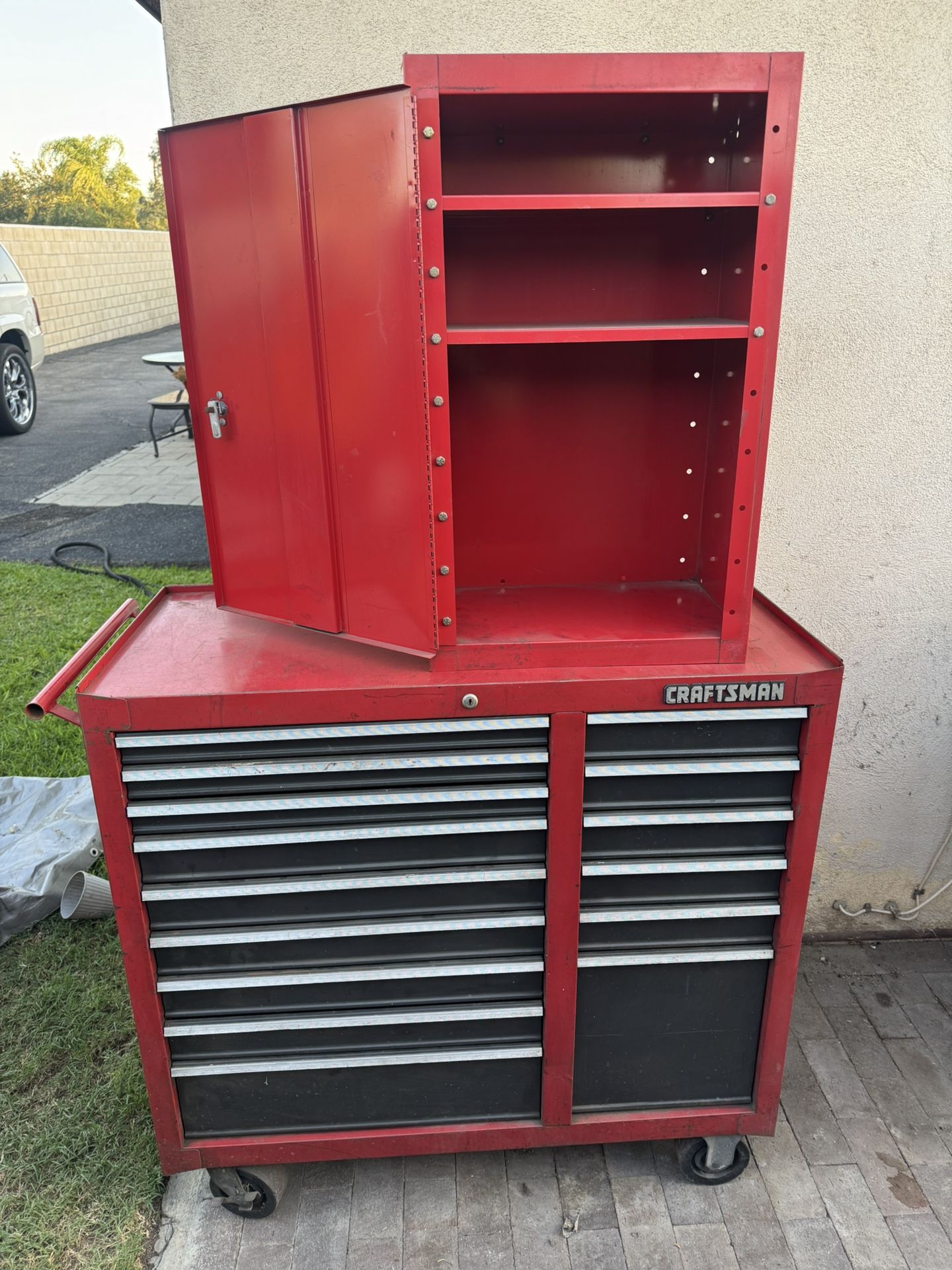 Craftsman Rolling Tool Box