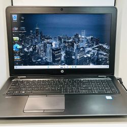 HP ZBOOK 15u G3 i5-6200u 16GB 256GB Windows 11 Pro AMD FirePro 2GB-VRAM