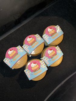 Hello Kitty dumpling